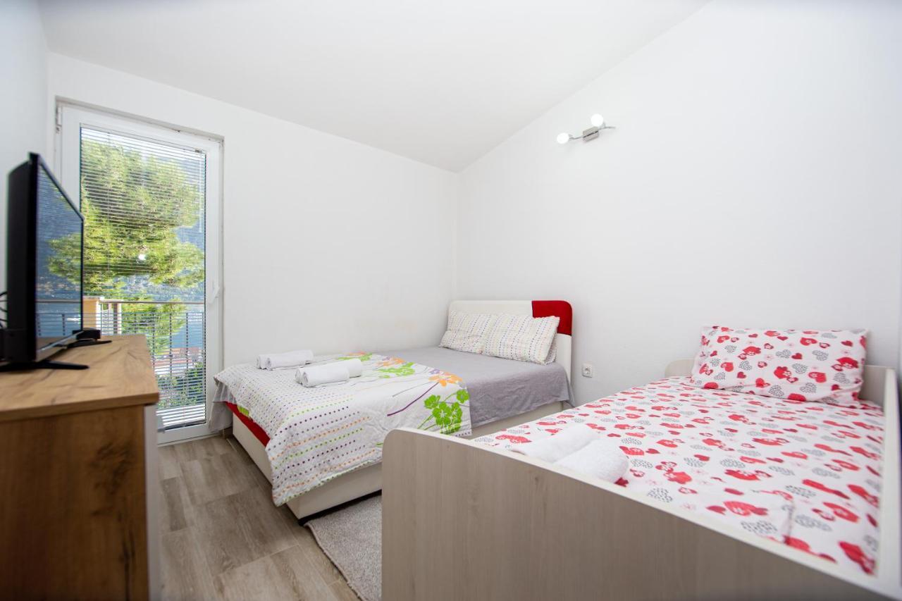Lana Apartman Prčanj Kültér fotó